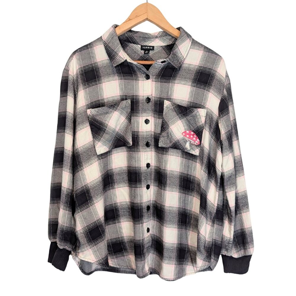 Torrid Women's Button down flannel shirt plus size 0 blouse Plaid top cozy chic